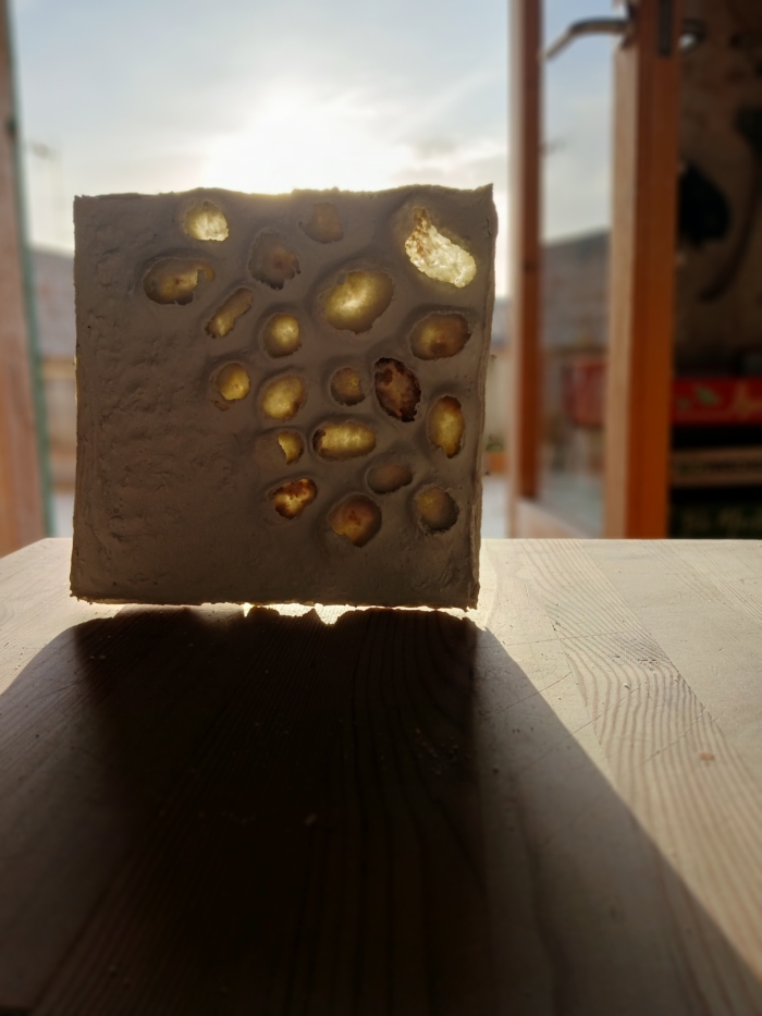 Luminaria de papel porcelana con incrustaciones